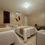 Hotel Brisa Do Atlantico - De Iracema - Proximo A Feira Da Catedral Da Se 3*